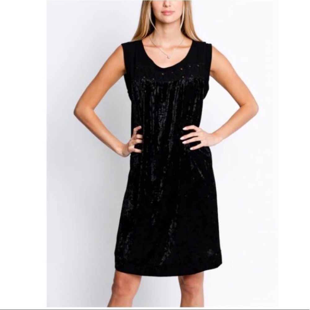 Mystree Black Velvet Sleeveless Shift Dress, Sz. M,  HP💐 - Picture 2 of 11